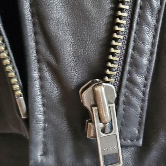 HELMUT Helmut Lang Washed Leather Paneled Jacket - Picture 11 of 14